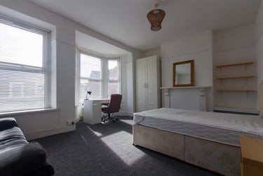 5 bed house, Miskin Street, Plasnewydd, Cardiff, CF244AQ - Image 4